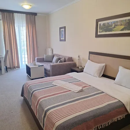 Garni Ema 4* Крагуевац