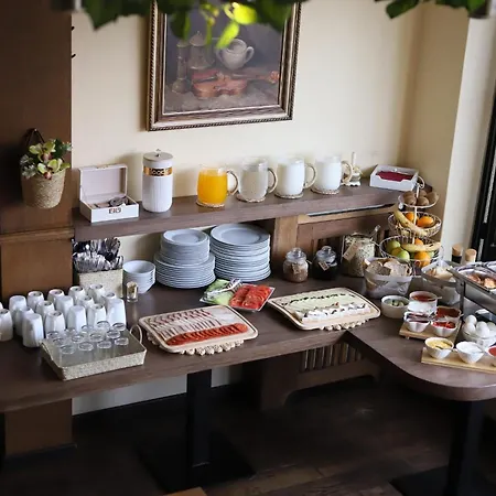 Отель Garni Ema Крагуевац