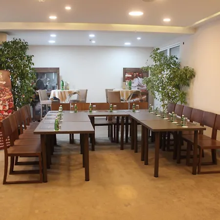 Garni Ema Отель