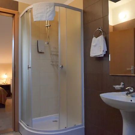 Garni Ema Отель