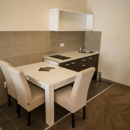 Garni Ema Отель 4*