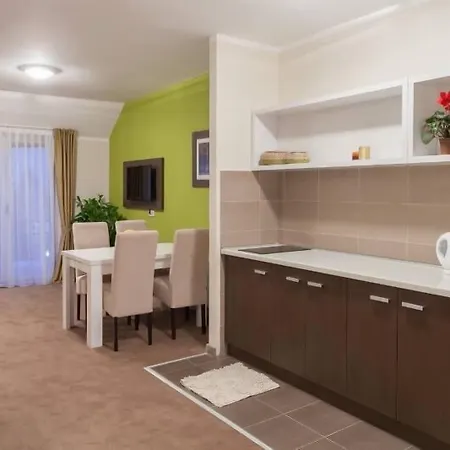 Garni Ema 4* Крагуевац